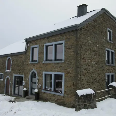 At ベッド・アンド・ブレックファスト 3*