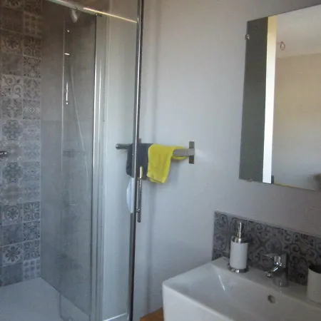 At ベッド・アンド・ブレックファスト